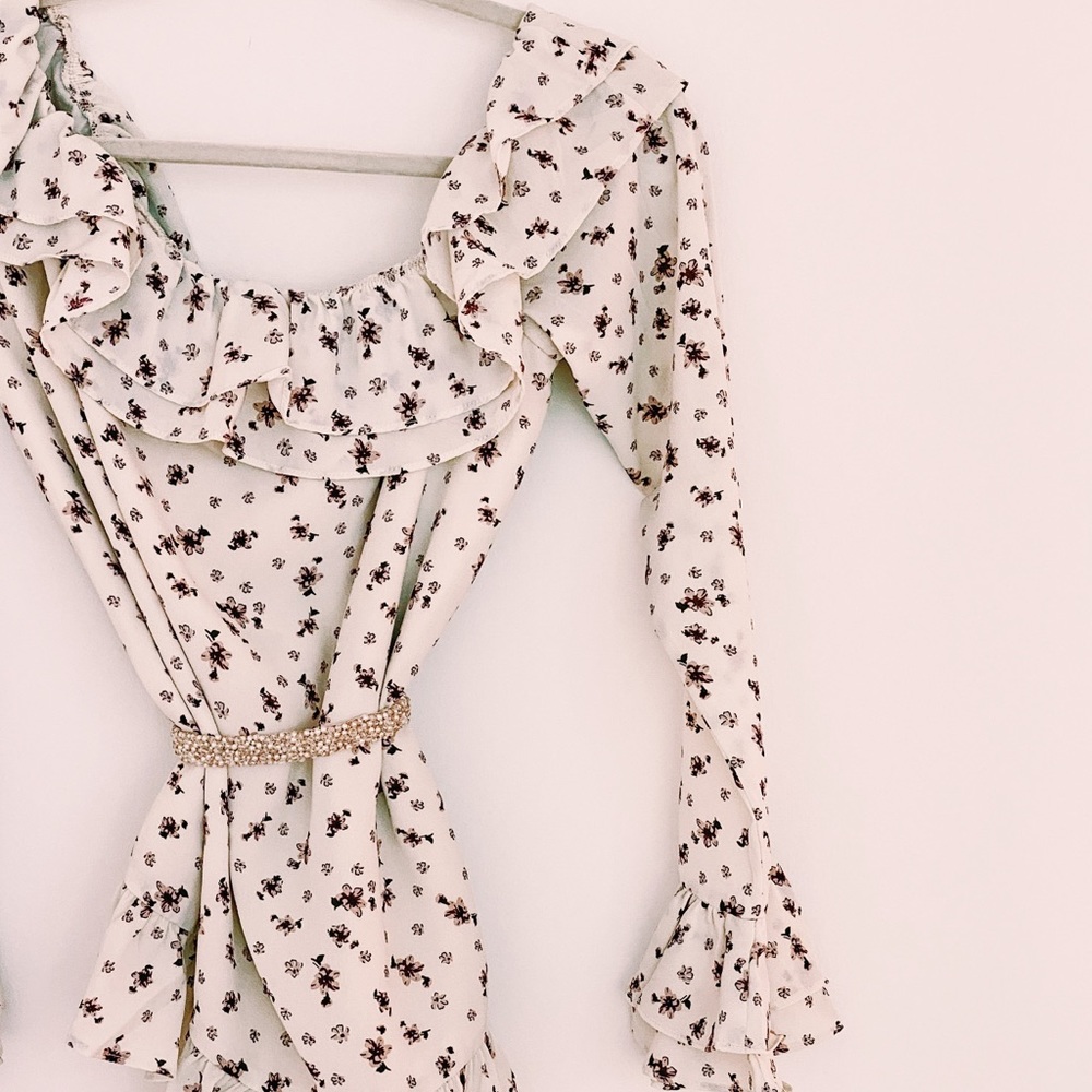 NEW White Floral Ruffle Long Flare Sleeve Blouse